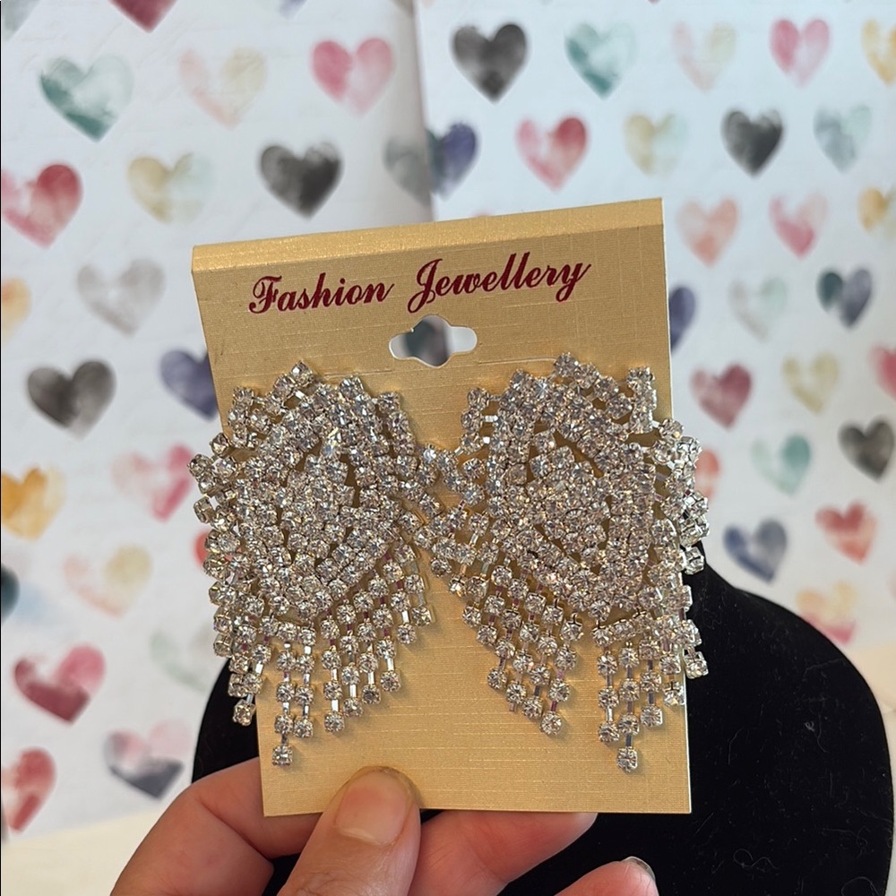 New Elegant Silver Crystal Earrings